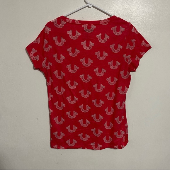 True Religion Women's Horseshoe Deep V-Neck Red T-Shirt - Picture 3 of 5